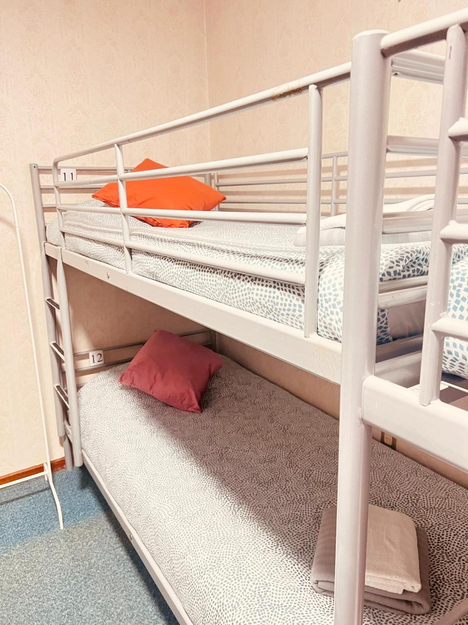 Hostel Golden Star Gião Eksteriør bilde